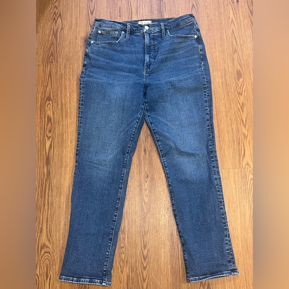 Madewell Women's Straight Leg Jeans in Blue
